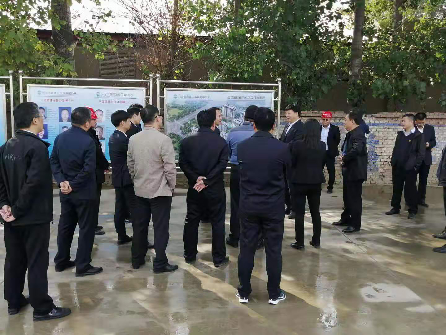 ������ί�������һ�е�����Ŀ�Ӳ�